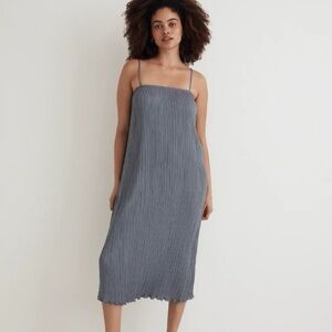 Madewell the Goldie Plisse midi dress